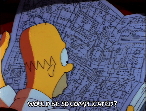 Hommer Simpson observando mapa